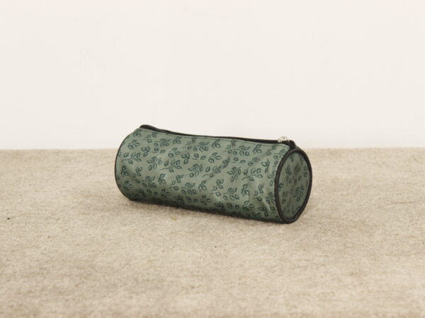 Trousse/Plumier motifs fleurs