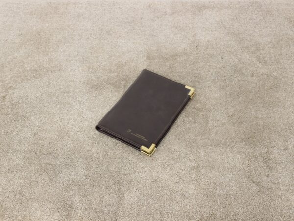 Petit porte-bloc en cuir