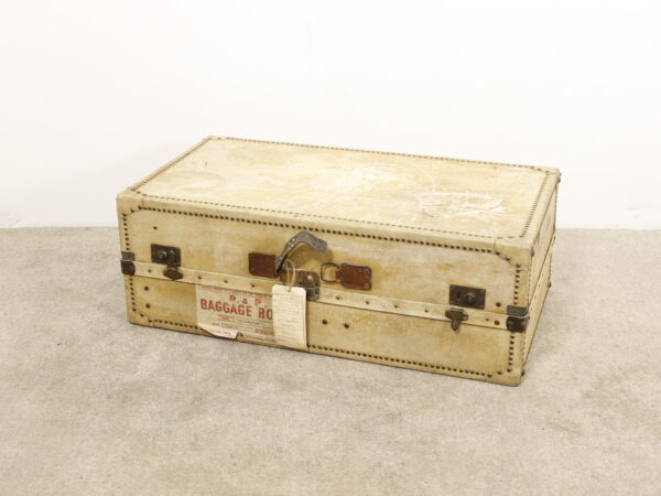 Malle de Voyage Ancienne Beige