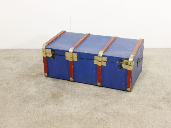 Malle Métal Bleue Peinte