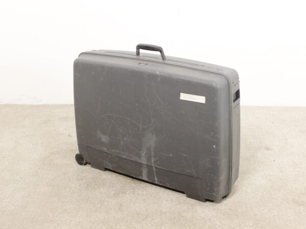 Valise en Plastique Grise